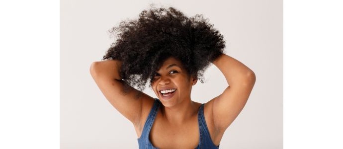 Comment avoir les cheveux afro bien hydratés